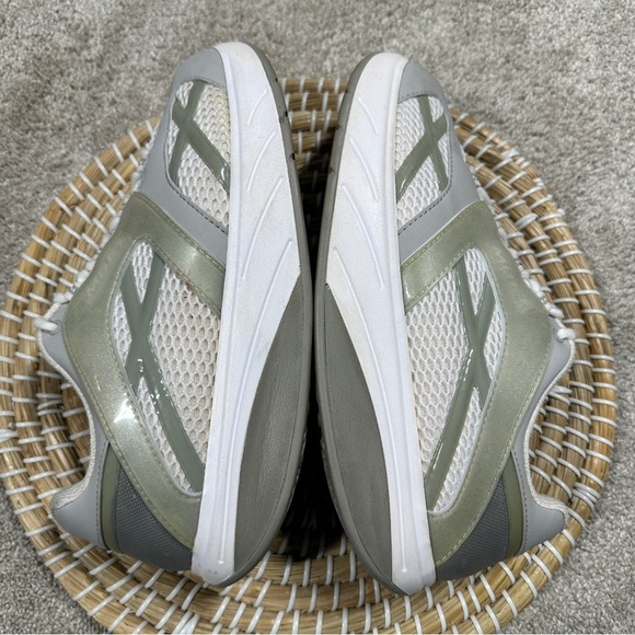 MBT Women’s M. Walk Silver Shoes Footwear Trainer Toning  US 9.5 7640124870375 A - Picture 6 of 13